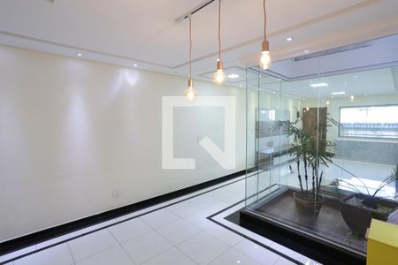 Sala de Jantar/Jd de Inverno de casa para alugar com 3 quartos, 240m² em Vila Laís, São Paulo