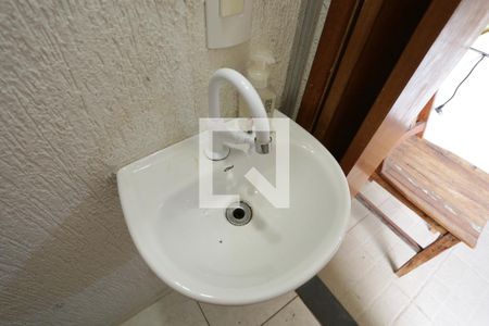 Casa para alugar com 240m², 3 quartos e 3 vagasLavabo da Área Gourmet