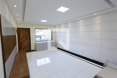 Sala de casa para alugar com 3 quartos, 240m² em Vila Laís, São Paulo
