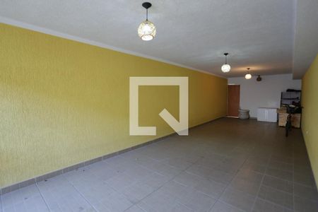 Casa para alugar com 240m², 3 quartos e 3 vagasGaragem