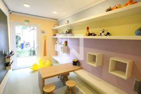 Apartamento para alugar com 40m², 2 quartos e sem vagaÁrea comum - Brinquedoteca