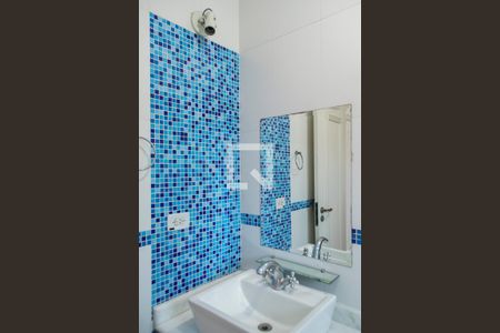 Casa à venda com 142m², 4 quartos e 4 vagas Casa à venda com 142m², 4 quartos e 4 vagasBanheiro quarto 2