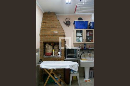 Casa à venda com 142m², 4 quartos e 4 vagas Casa à venda com 142m², 4 quartos e 4 vagasÁrea de Serviço