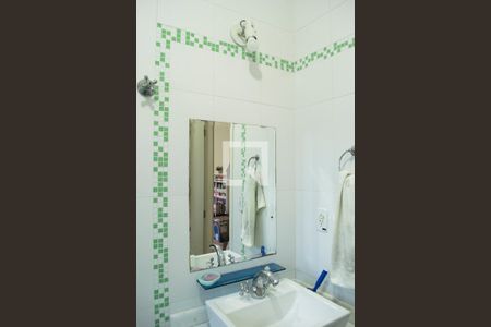 Casa à venda com 142m², 4 quartos e 4 vagas Casa à venda com 142m², 4 quartos e 4 vagasBanheiro quarto 1