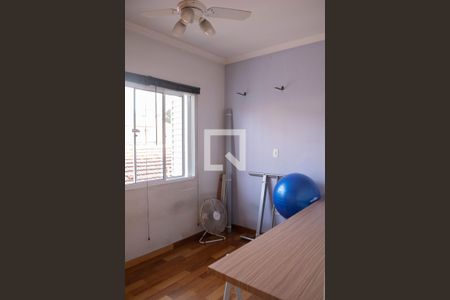 Casa à venda com 142m², 4 quartos e 4 vagas Casa à venda com 142m², 4 quartos e 4 vagasQuarto 2