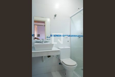 Casa à venda com 142m², 4 quartos e 4 vagas Casa à venda com 142m², 4 quartos e 4 vagasBanheiro quarto 2