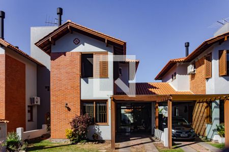 Casa de condomínio à venda com 117m², 3 quartos e 2 vagasFachada