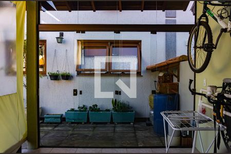 Casa de condomínio à venda com 117m², 3 quartos e 2 vagasÁrea Externa