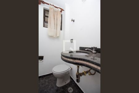 Apartamento para alugar com 134m², 3 quartos e 1 vaga Apartamento para alugar com 134m², 3 quartos e 1 vagaBanheiro