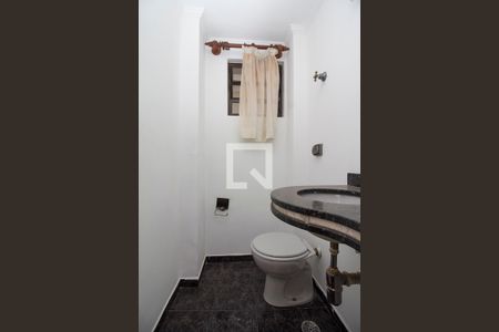 Apartamento para alugar com 134m², 3 quartos e 1 vaga Apartamento para alugar com 134m², 3 quartos e 1 vagaBanheiro