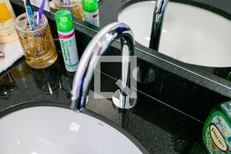 Apartamento para alugar com 65m², 2 quartos e 1 vaga Apartamento para alugar com 65m², 2 quartos e 1 vagaBanheiro