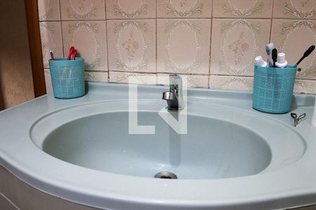Casa à venda com 169m², 2 quartos e 2 vagas Casa à venda com 169m², 2 quartos e 2 vagasCasa 1 - Banheiro