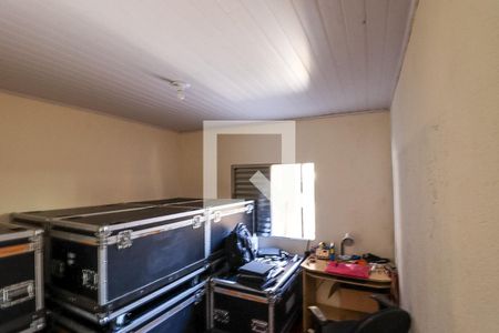 Casa à venda com 169m², 2 quartos e 2 vagas Casa à venda com 169m², 2 quartos e 2 vagasCasa 2 - quarto
