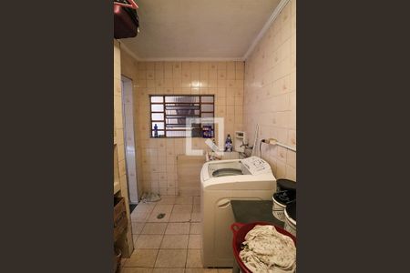 Casa à venda com 169m², 2 quartos e 2 vagas Casa à venda com 169m², 2 quartos e 2 vagasCasa 1 - Área de serviço