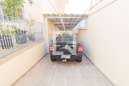Casa à venda com 222m², 3 quartos e 3 vagasQuintal e Garagem