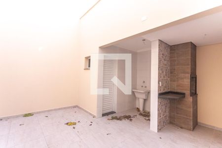 Casa à venda com 199m², 3 quartos e 4 vagasQuintal