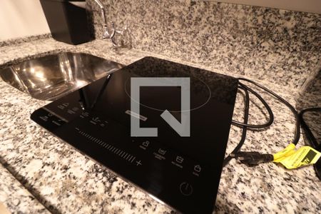 Studio para alugar com 19m², 1 quarto e sem vagaQuarto e Cozinha  - cooktop