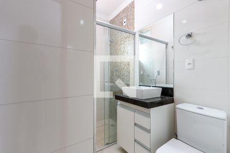 Casa à venda com 120m², 2 quartos e 2 vagas Casa à venda com 120m², 2 quartos e 2 vagasBanheiro