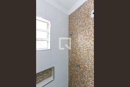 Casa à venda com 120m², 2 quartos e 2 vagas Casa à venda com 120m², 2 quartos e 2 vagasBanheiro