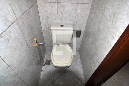 Casa à venda com 206m², 5 quartos e 1 vagaBanheiro da Suite