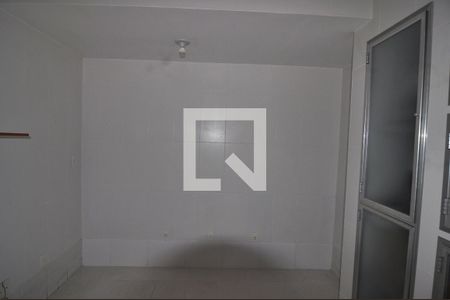 Casa à venda com 206m², 5 quartos e 1 vagaQuarto - Armários