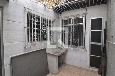 Casa à venda com 206m², 5 quartos e 1 vagaQuintal