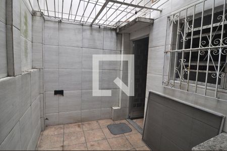 Casa à venda com 206m², 5 quartos e 1 vagaQuintal