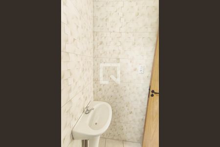 Apartamento à venda com 44m², 2 quartos e 1 vaga Apartamento à venda com 44m², 2 quartos e 1 vagaBanheiro