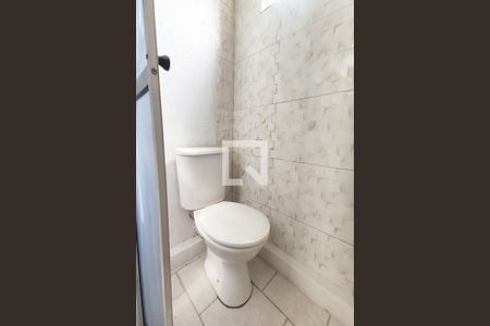 Apartamento à venda com 44m², 2 quartos e 1 vaga Apartamento à venda com 44m², 2 quartos e 1 vagaBanheiro