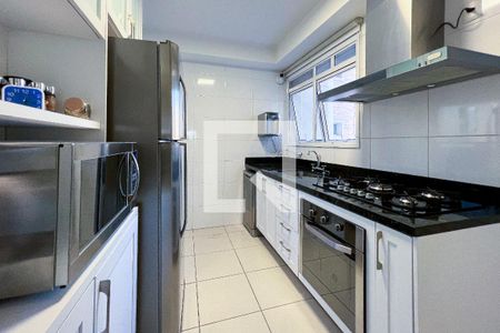 Apartamento à venda com 110m², 3 quartos e 2 vagas Apartamento à venda com 110m², 3 quartos e 2 vagasCozinha