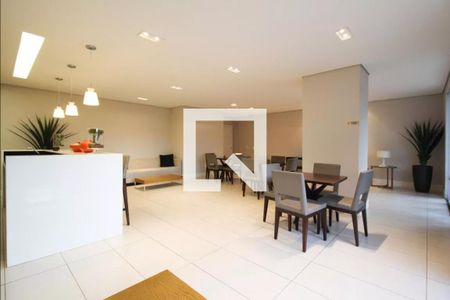 Apartamento à venda com 110m², 3 quartos e 2 vagas Apartamento à venda com 110m², 3 quartos e 2 vagasSalão de Festas