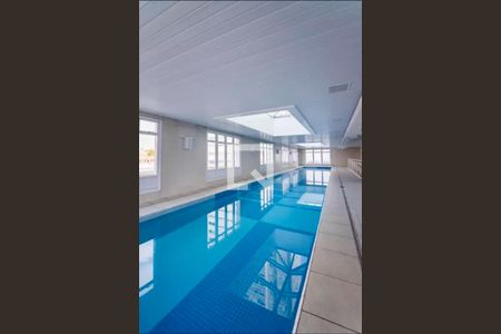 Apartamento à venda com 110m², 3 quartos e 2 vagas Apartamento à venda com 110m², 3 quartos e 2 vagasPiscina Coberta