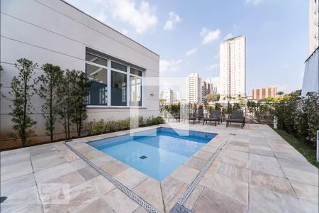 Apartamento à venda com 110m², 3 quartos e 2 vagas Apartamento à venda com 110m², 3 quartos e 2 vagasPiscina