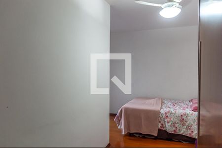 Casa à venda com 145m², 3 quartos e 2 vagas Casa à venda com 145m², 3 quartos e 2 vagasQuarto 3