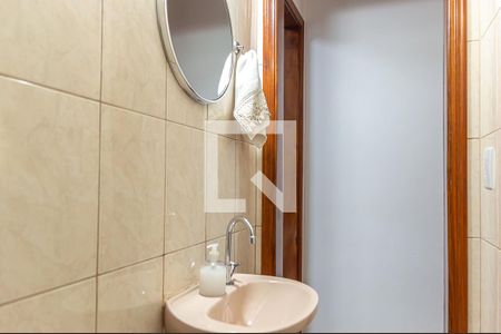 Casa à venda com 145m², 3 quartos e 2 vagas Casa à venda com 145m², 3 quartos e 2 vagasLavabo