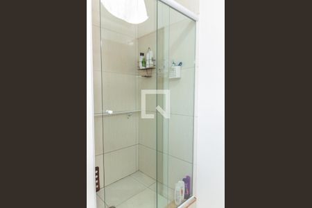 Casa à venda com 145m², 3 quartos e 2 vagas Casa à venda com 145m², 3 quartos e 2 vagasBanheiro