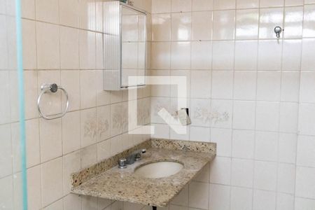 Apartamento à venda com 77m², 3 quartos e 1 vaga Apartamento à venda com 77m², 3 quartos e 1 vagaBanheiro 1