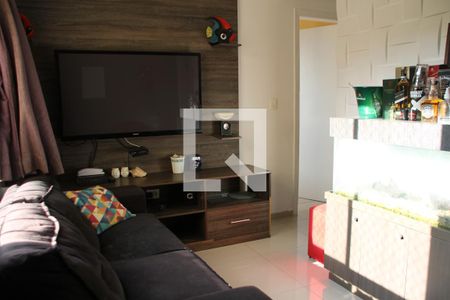 Sala de apartamento para alugar com 2 quartos, 48m² em Vila Carmosina, São Paulo