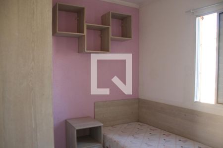 Dormitório 2 de apartamento para alugar com 2 quartos, 48m² em Vila Carmosina, São Paulo