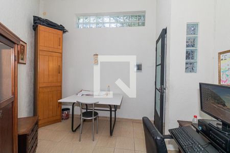 Casa à venda com 140m², 3 quartos e 2 vagasEscritório - Casa 1