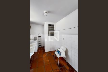 Casa à venda com 500m², 3 quartos e 4 vagas Casa à venda com 500m², 3 quartos e 4 vagasÁrea de Serviço