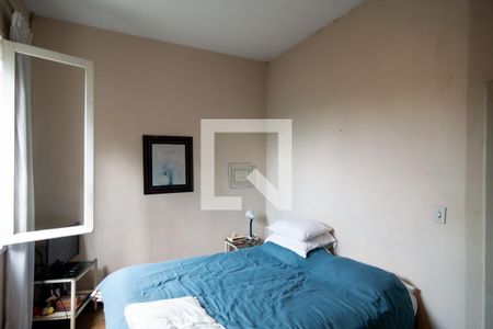 Casa à venda com 500m², 3 quartos e 4 vagas Casa à venda com 500m², 3 quartos e 4 vagasQuarto 2