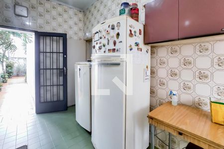 Casa à venda com 500m², 3 quartos e 4 vagas Casa à venda com 500m², 3 quartos e 4 vagasCozinha