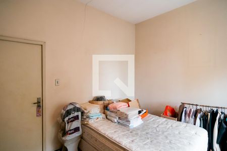 Casa à venda com 500m², 3 quartos e 4 vagas Casa à venda com 500m², 3 quartos e 4 vagasQuarto 1