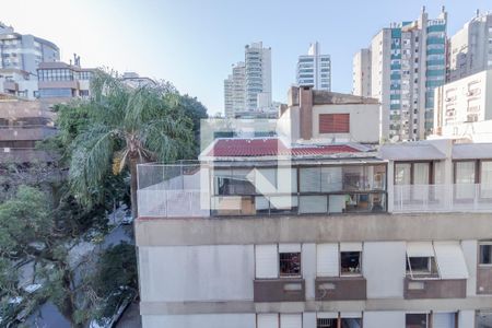 Vista da Sala de apartamento para alugar com 2 quartos, 62m² em Rio Branco, Porto Alegre