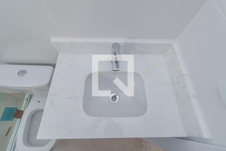 Banheiro da Suíte de apartamento para alugar com 2 quartos, 62m² em Rio Branco, Porto Alegre