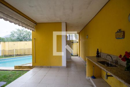 Casa de condomínio à venda com 120m², 4 quartos e 3 vagasÁrea Gourmet