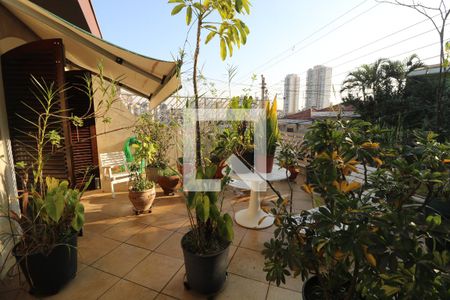 Casa à venda com 250m², 3 quartos e 4 vagasVaranda quarto 2