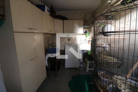 Casa à venda com 250m², 3 quartos e 4 vagasÁrea de Serviço