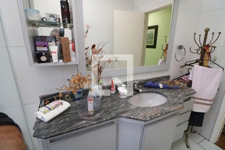 Casa à venda com 250m², 3 quartos e 4 vagasBanheiro